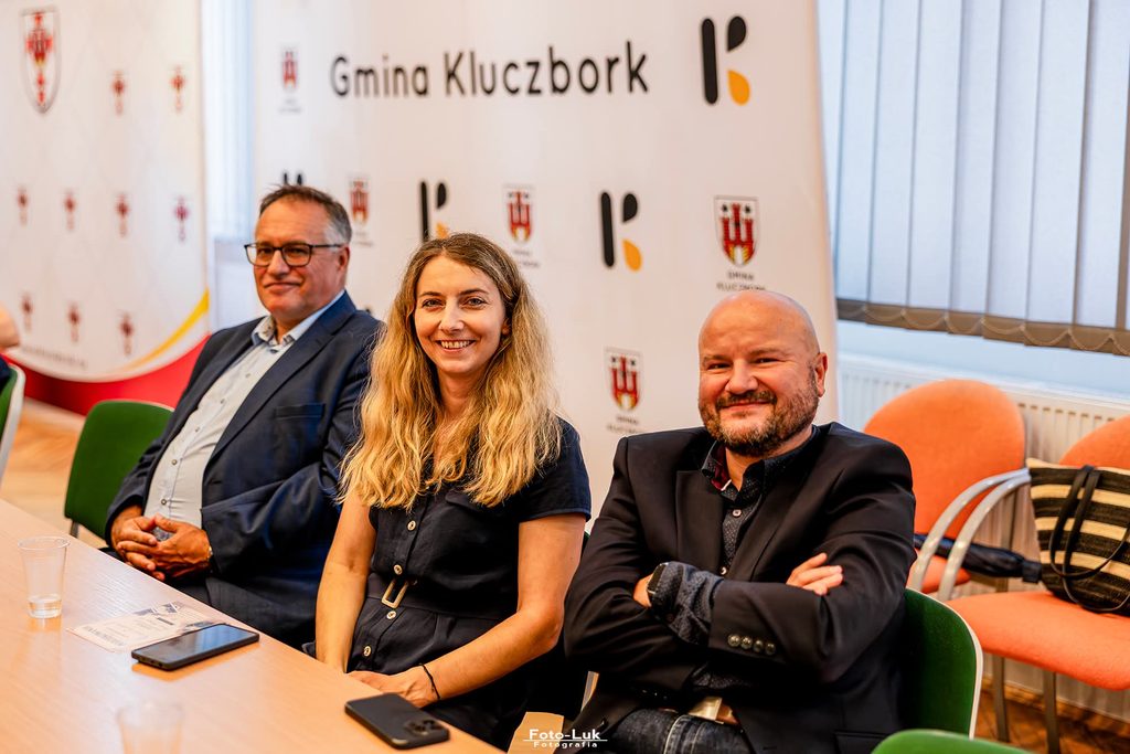 Przedstawiciele Powiatu Kluczborskiego, Gminy Kluczbork i SM Metalowiec